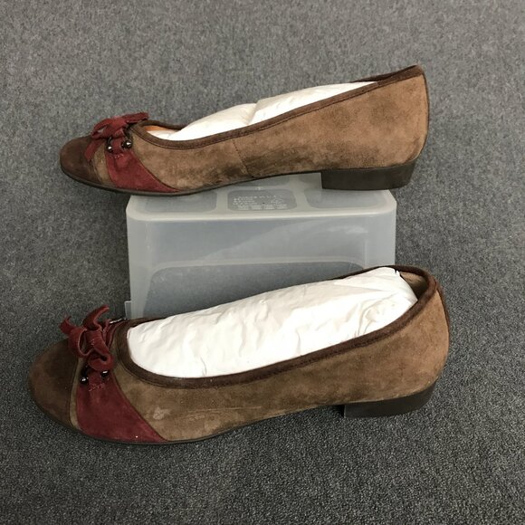 Sofft Brown Burgundy Suede Ballet Flats Womens Size 9.5M Bow Buckle Comfort Shoe - Picture 2 of 10